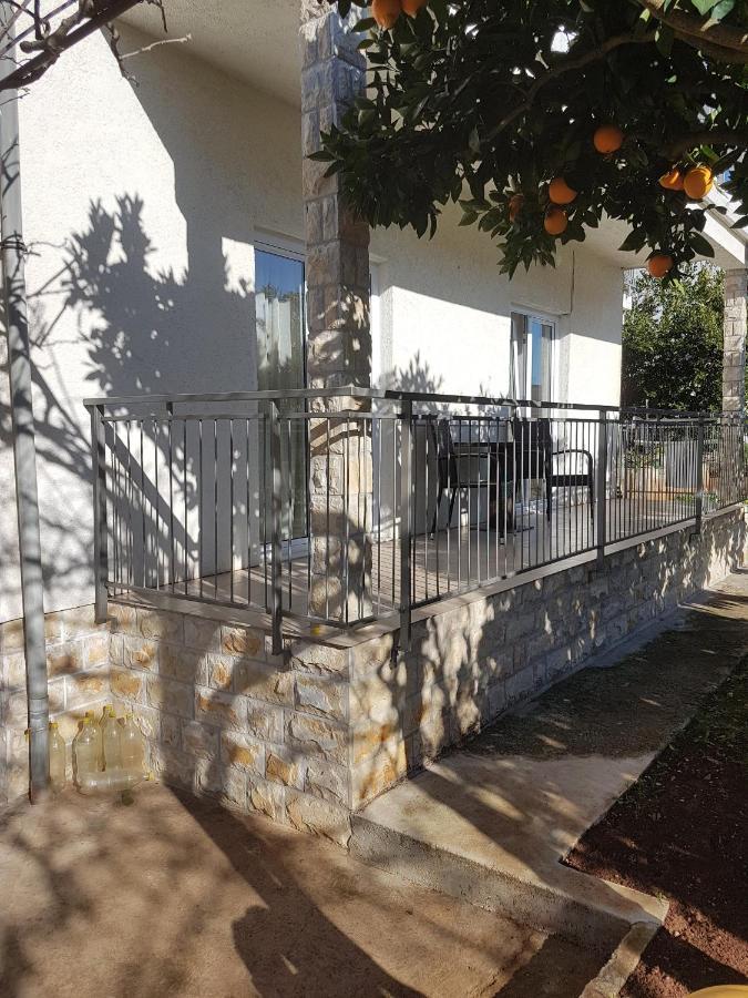 Apartments By The Sea Stari Grad, Hvar - 16392 Stari Grad  Bagian luar foto